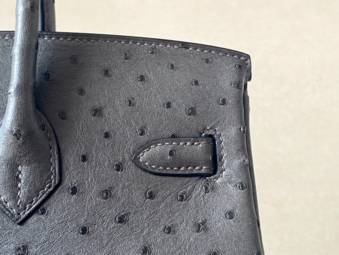 Ostrich skin #82 Gris Agathe 25-35cm