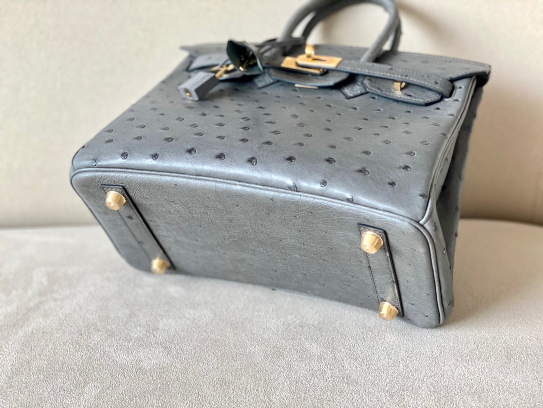 Ostrich skin #82 Gris Agathe 25-35cm