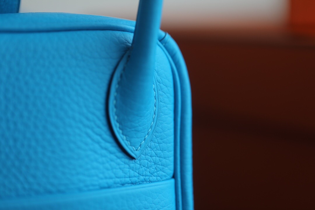 Hermes Lindy #2T Blue Paradise 19-26cm Togo