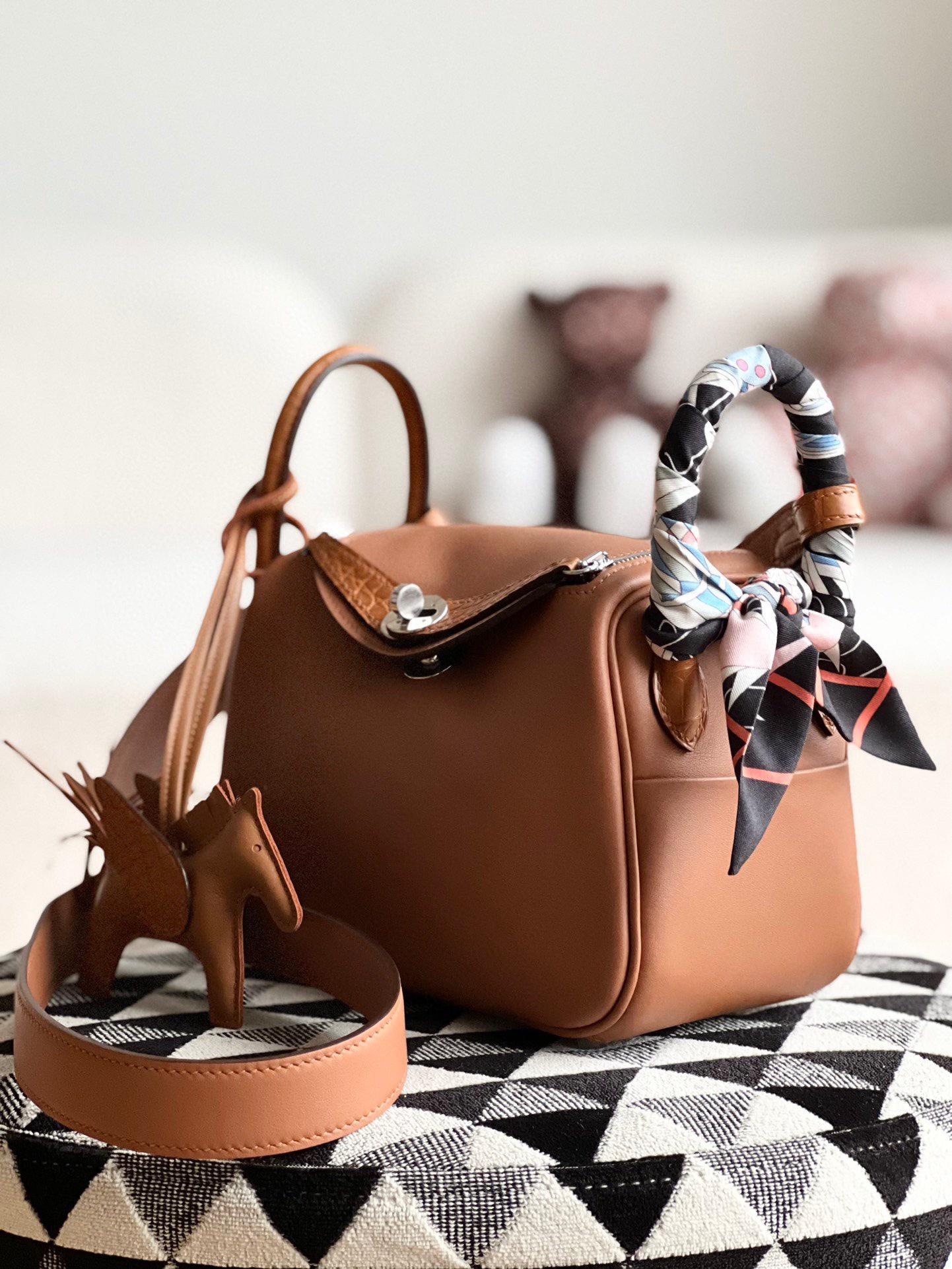 Crocodile with Swift Hermes Lindy #37 Gold 19-26cm