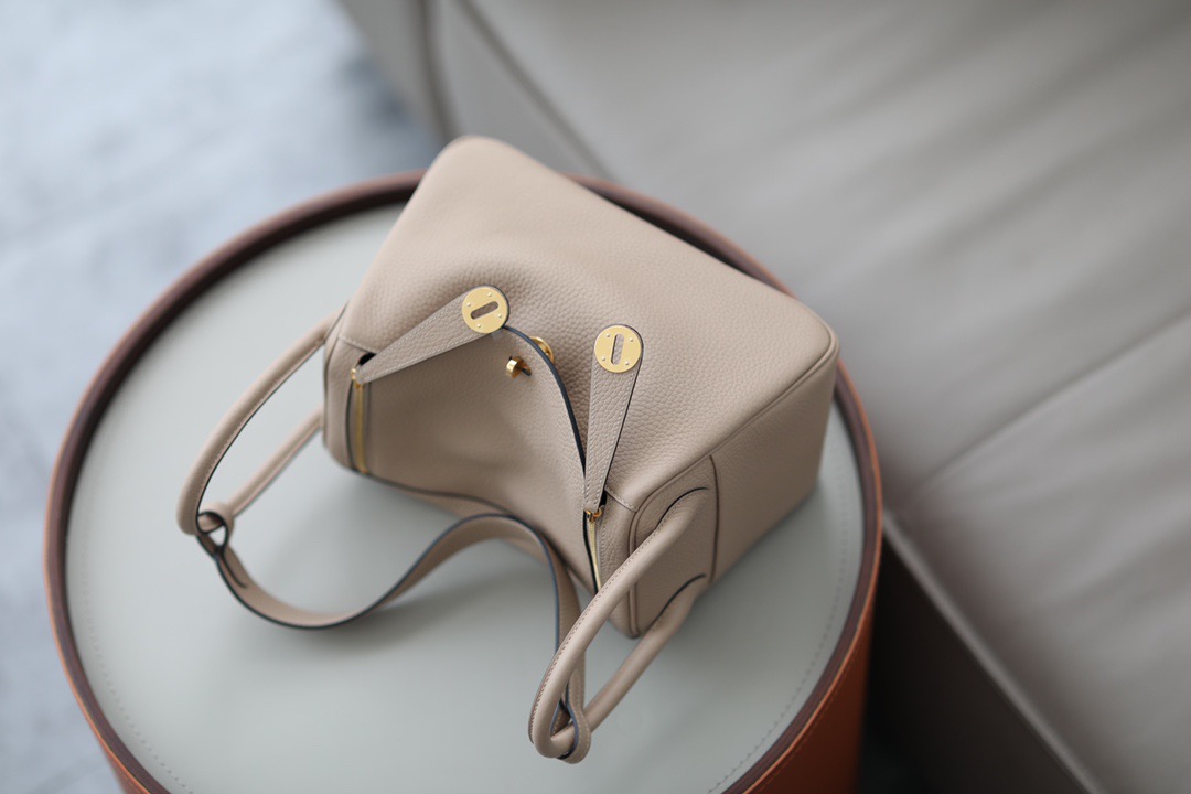 Hermes Lindy #S2 Trench 19-26cm Togo