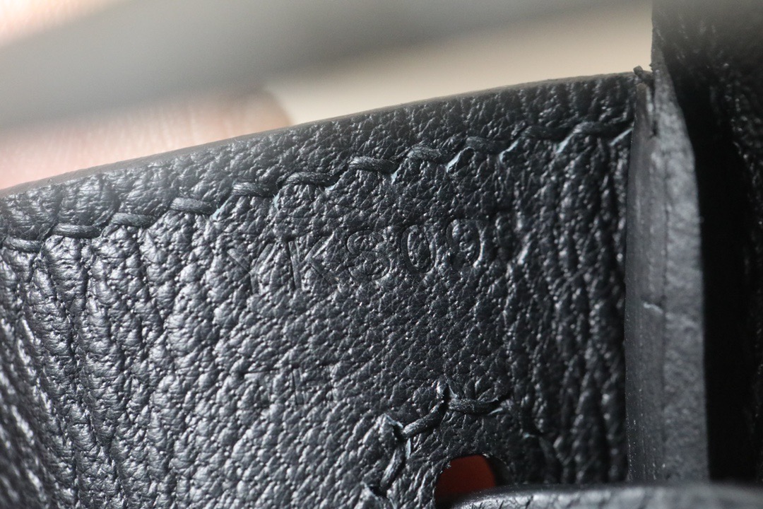 Hermes Birkin #89 Noir  25-35cm Epsom