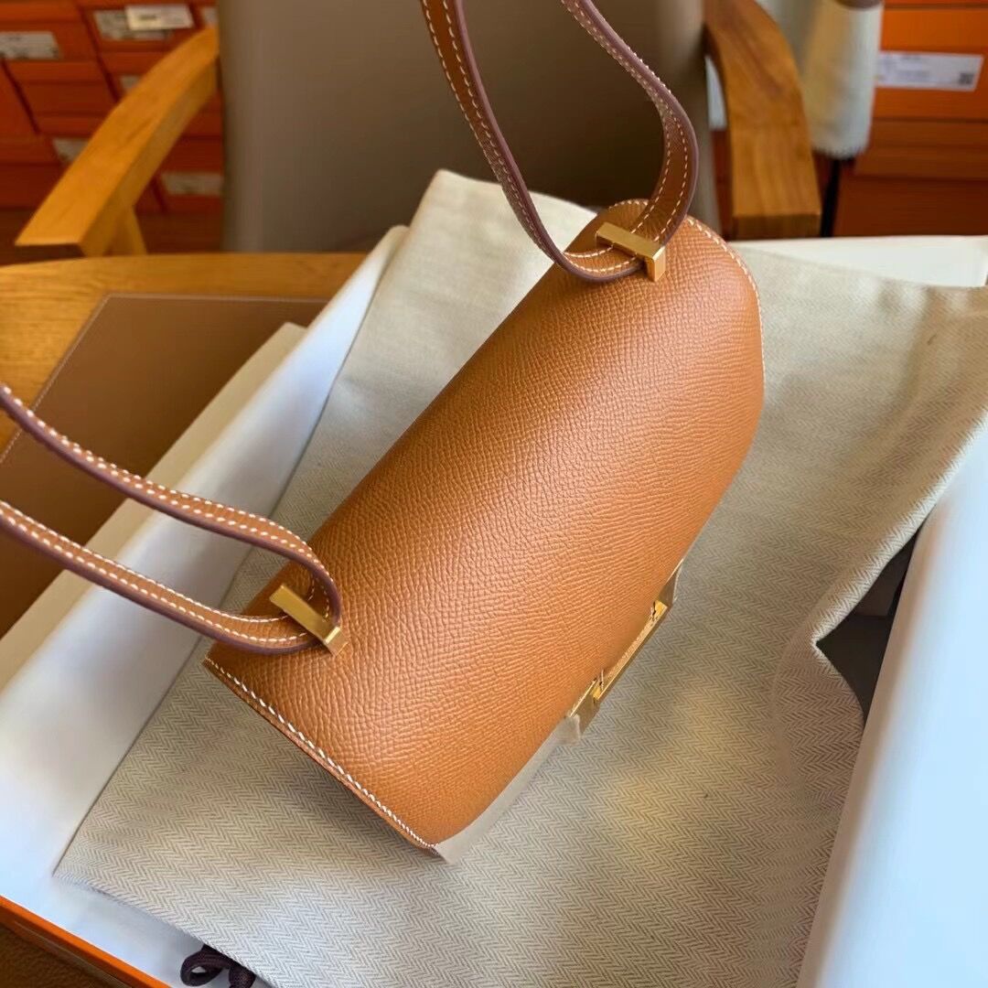 Hermes Constance #37 Gold 19-24cm Epsom
