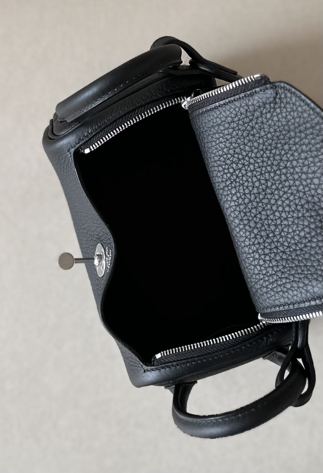 Hermes Lindy #89 Noir 19-26cm Togo