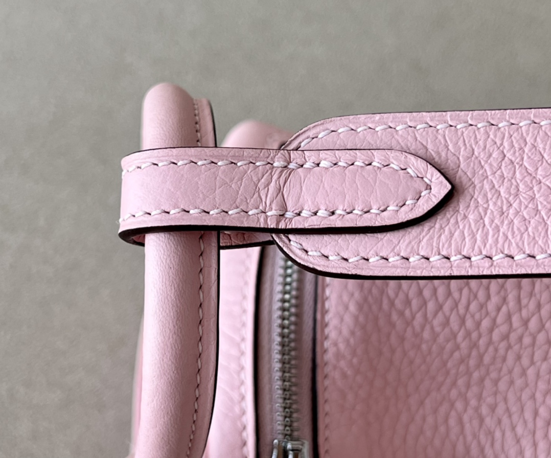 Hermes Lindy #3Q Rose Sakura 19-26cm Togo