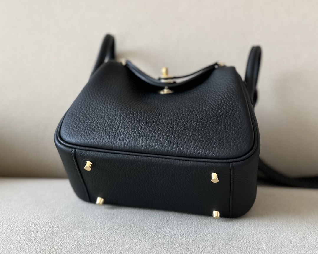 Hermes Lindy #89 Noir 19-26cm Togo