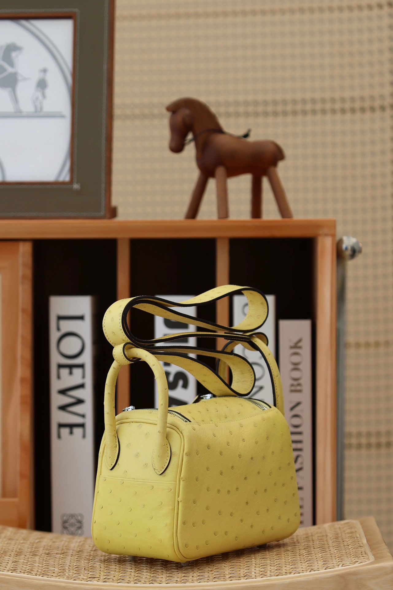 Ostrich skin Hermes Lindy #1Z Jaune de naples19-26cm