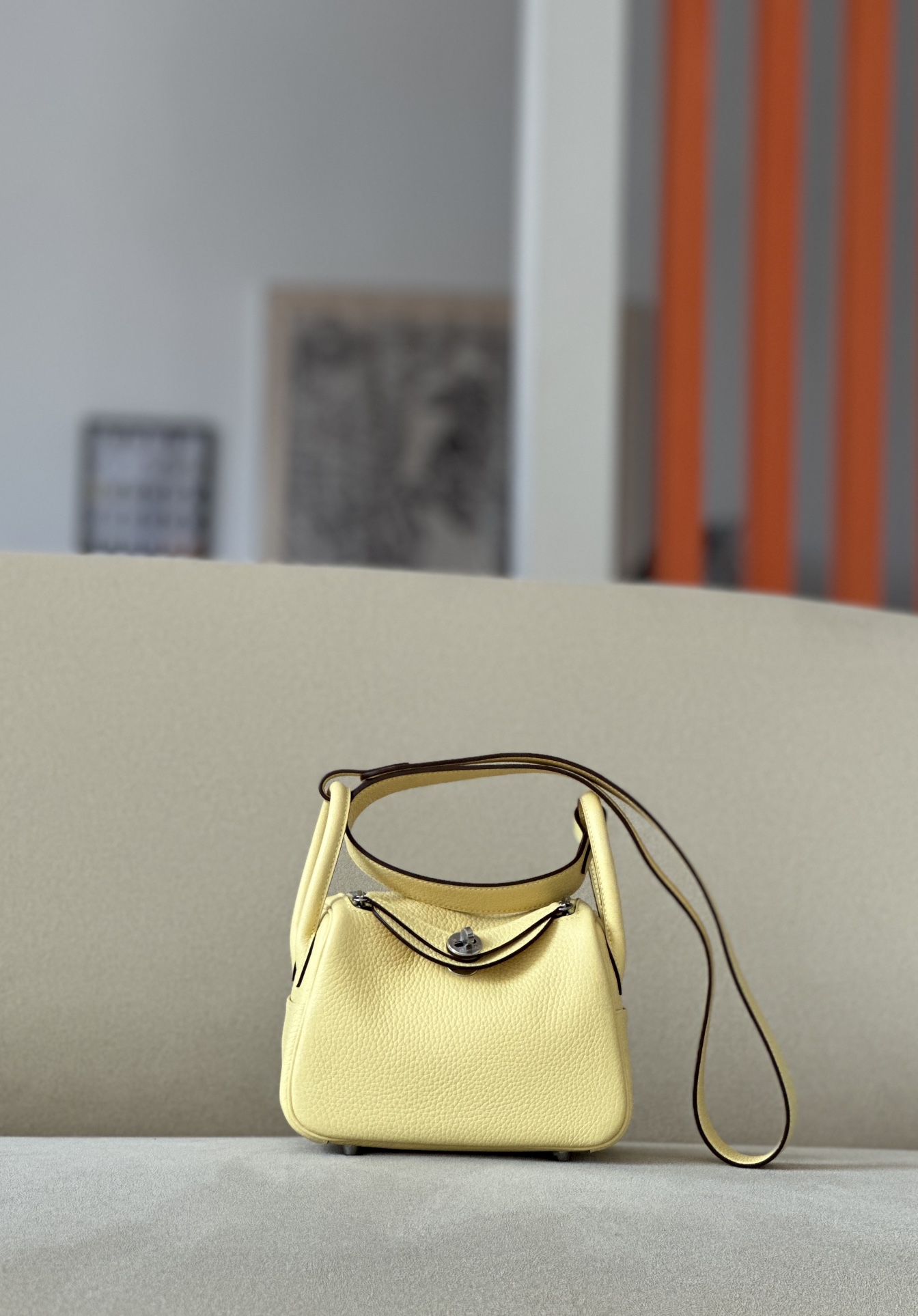 Hermes Lindy #1Z Jaune de naples 19-26cm Togo