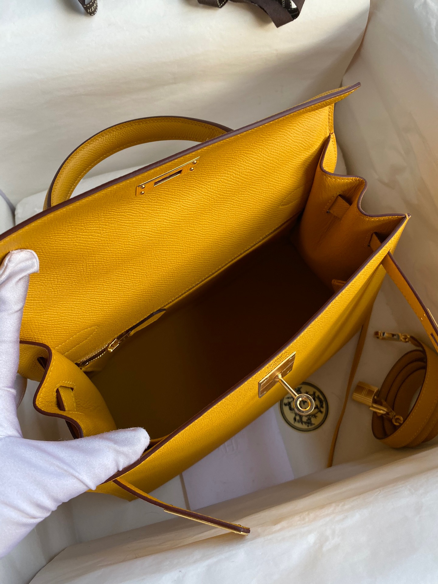 Hermes Kelly #9D Jaune amber  25-28cm Epsom Sellier