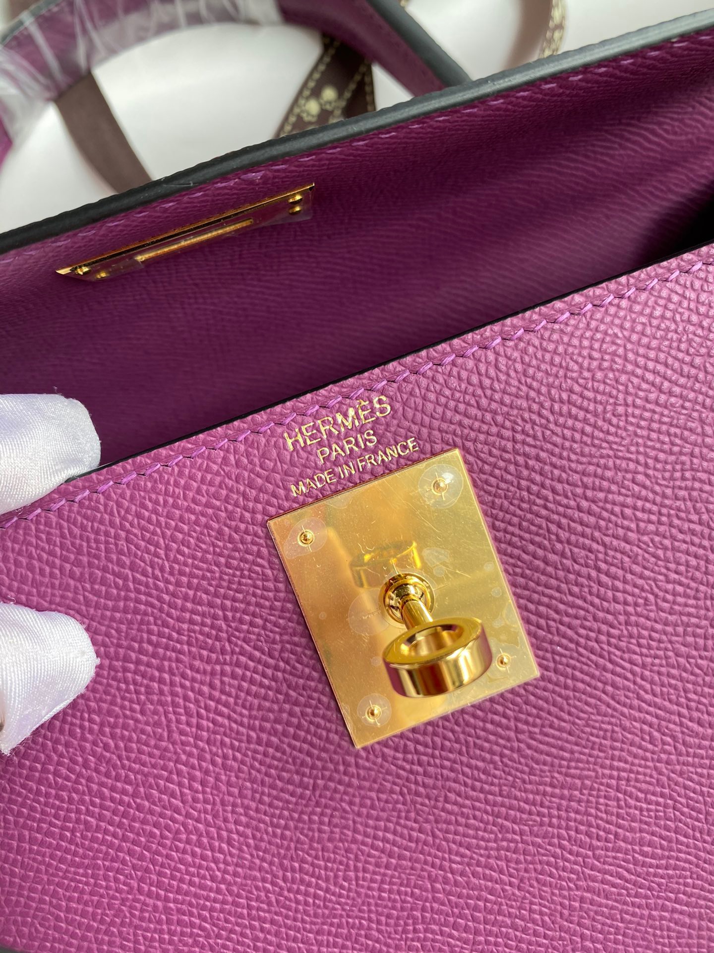 Hermes Kelly #P9 Anemone 25-28cm Epsom Sellier