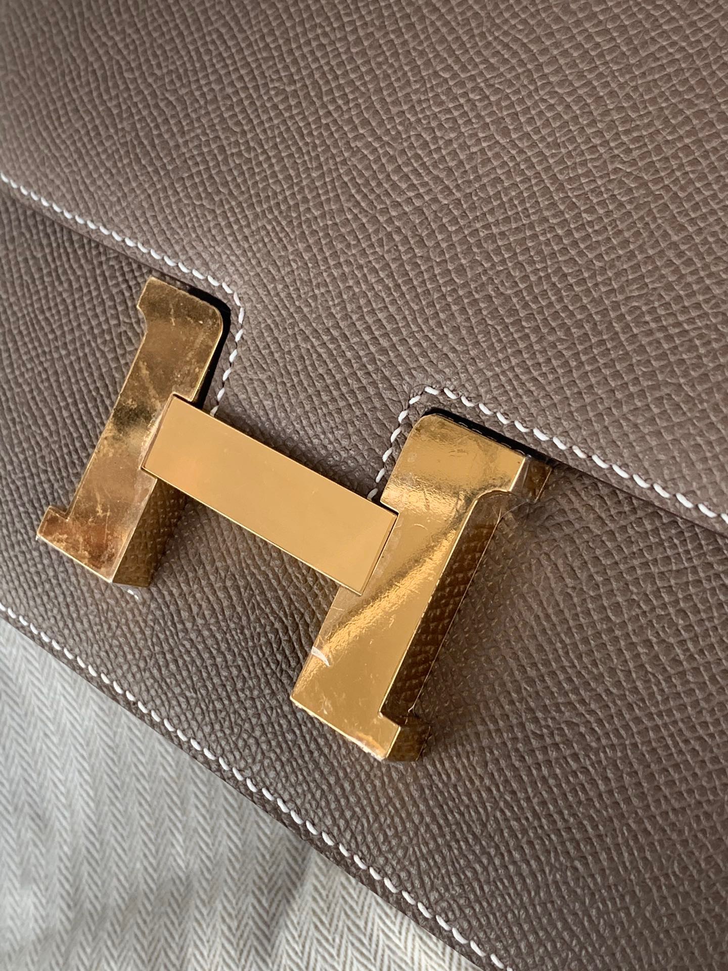 Hermes Constance #19 Etoupe 19-24cm Epsom