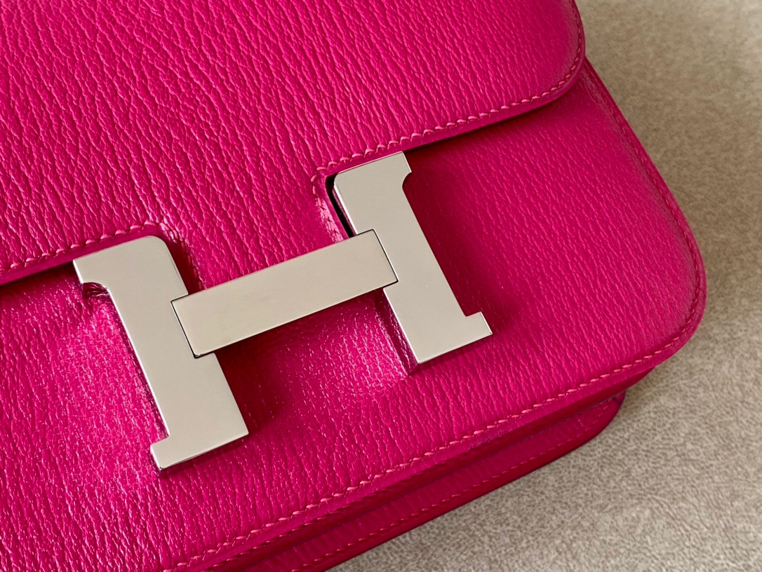 Hermes Constance ##E5 Rose tyrien 19-24cm Goatskin