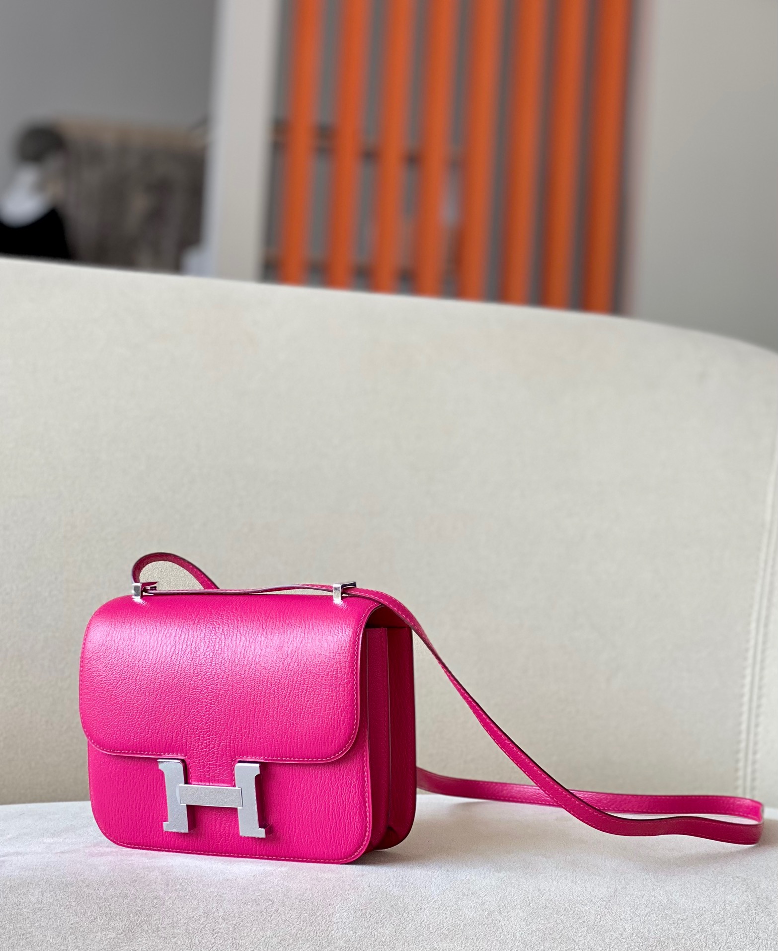 Hermes Constance ##E5 Rose tyrien 19-24cm Goatskin