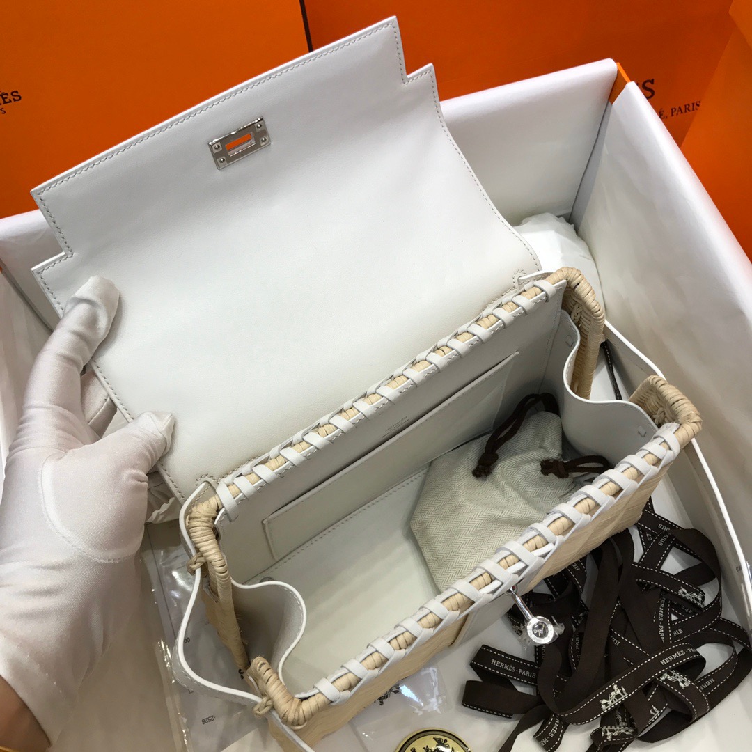 Hermes Kelly Picnic 20-25cm