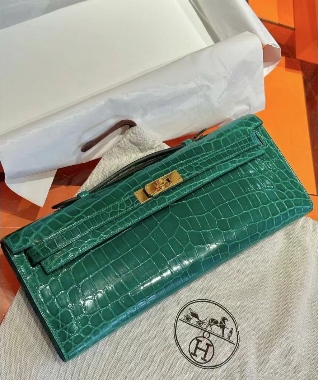 Hermes Kelly cut crocodile leather Size: 31cm Emerald green