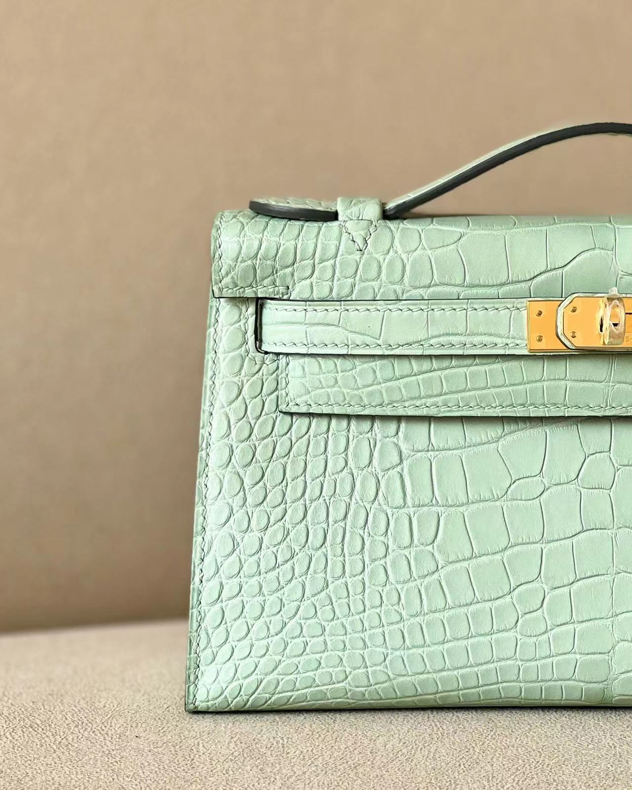 Crocodile Kelly #0V Gris Neve 22cm