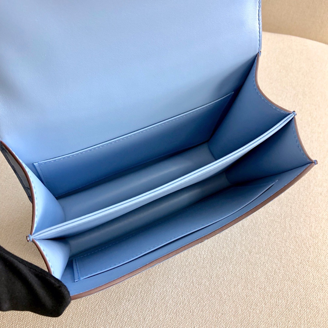 Hermes Constance  #T0 Blue Brume  Ostrich