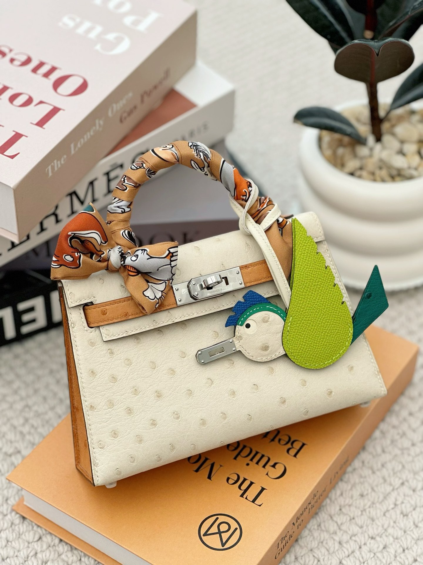 Hermes Mini Kelly  Color blocking  Ostrich