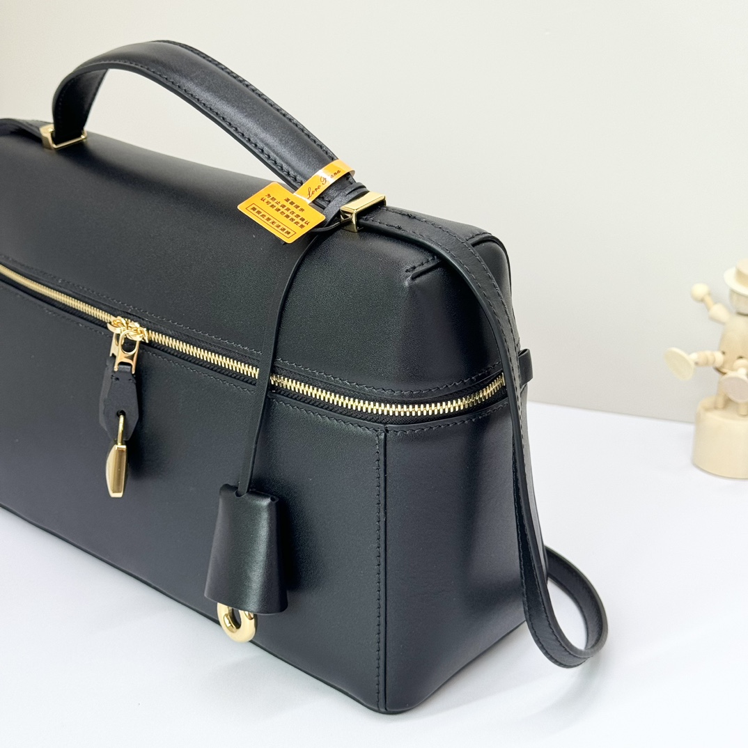 Loro Piana Extra Poket L19 cowhide