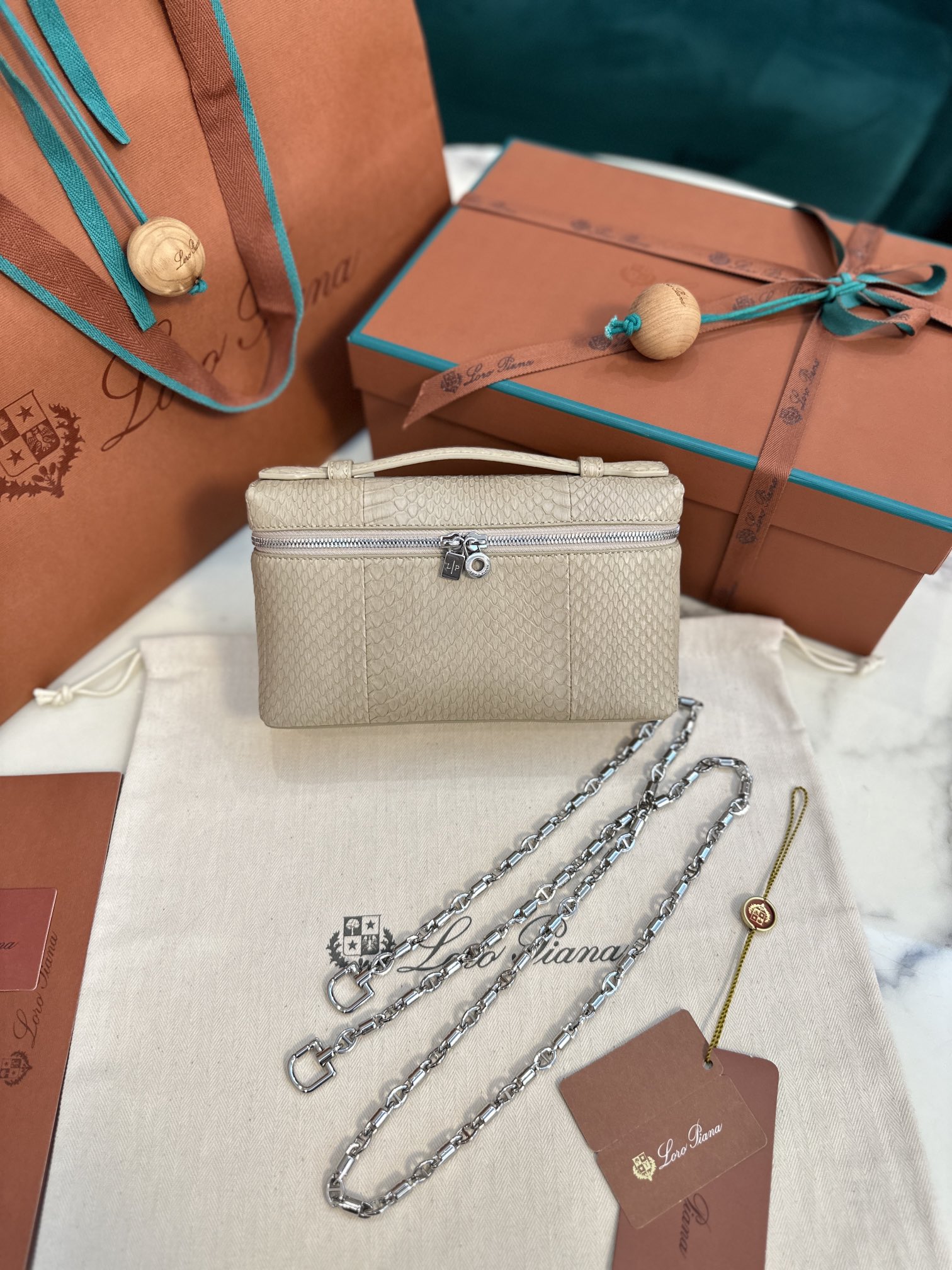 Loro Piana Extra pocket 19 snakeskin