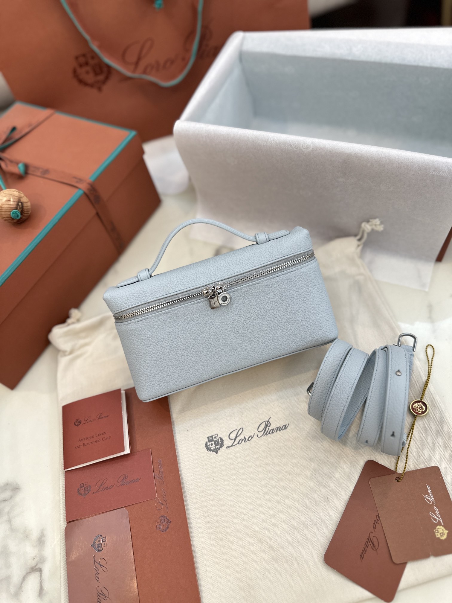 Loro Piana Extra Poket L19 cowhide