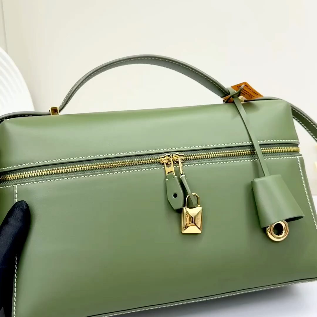 Loro Piana Extra Poket L19 cowhide