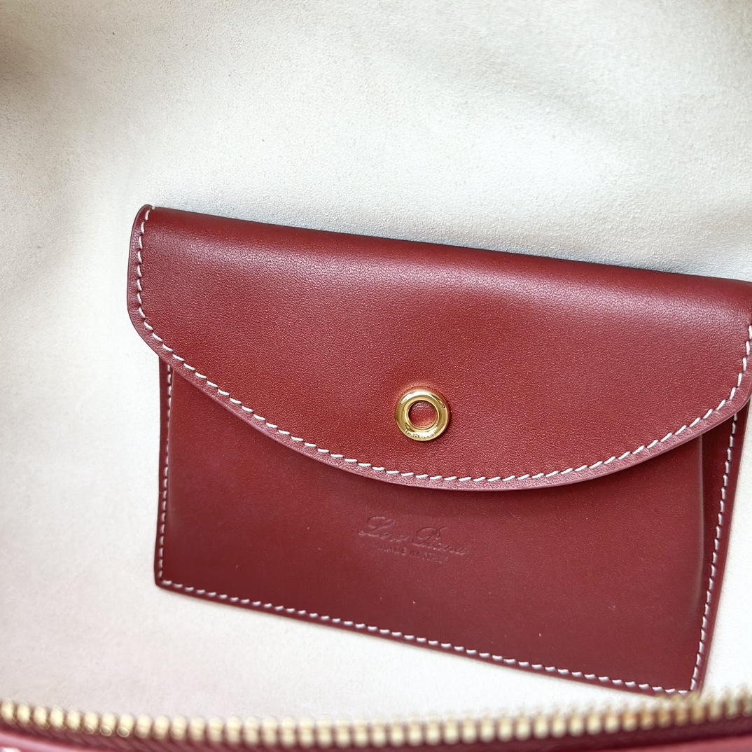 Loro Piana Extra Poket L19 cowhide