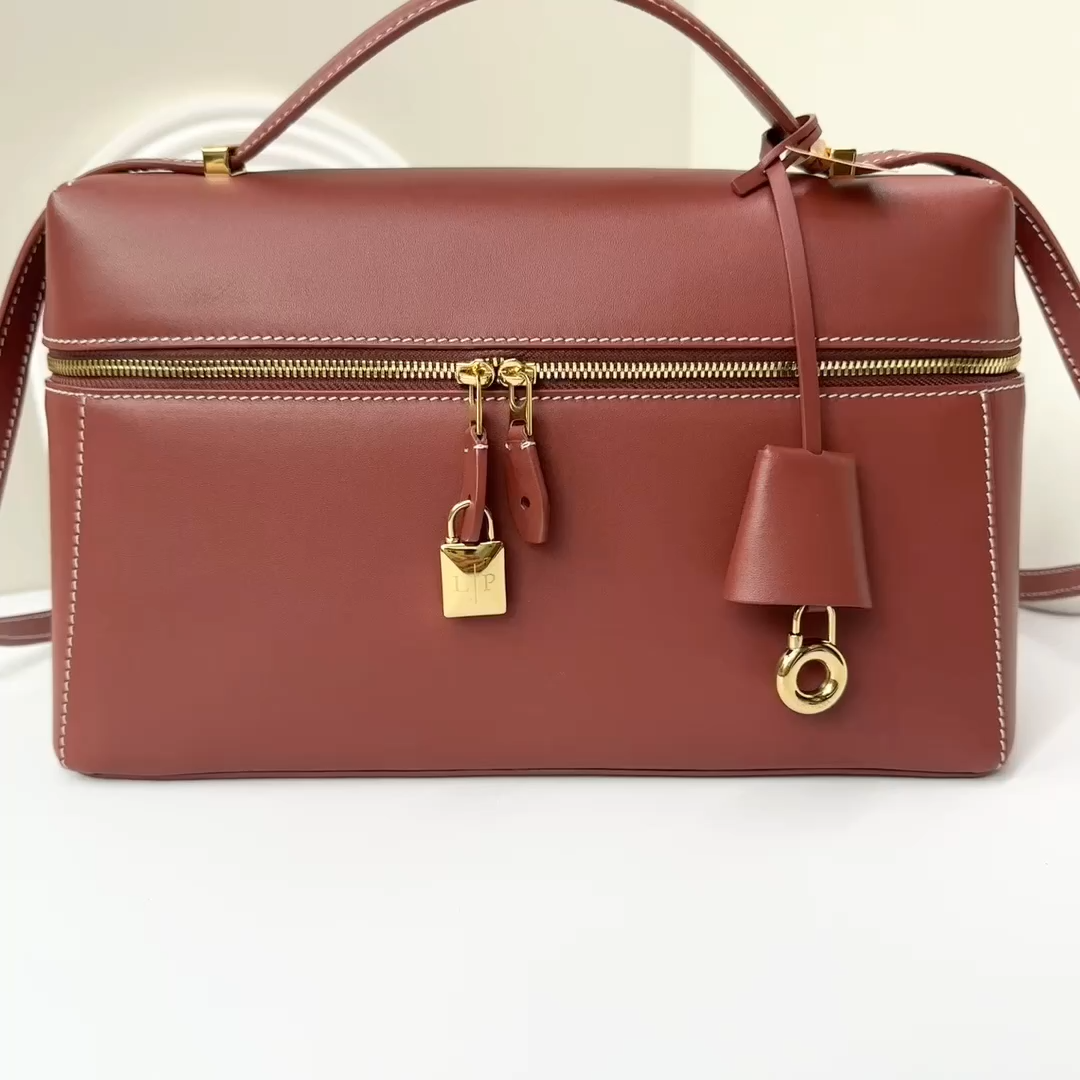 Loro Piana Extra Poket L19 cowhide