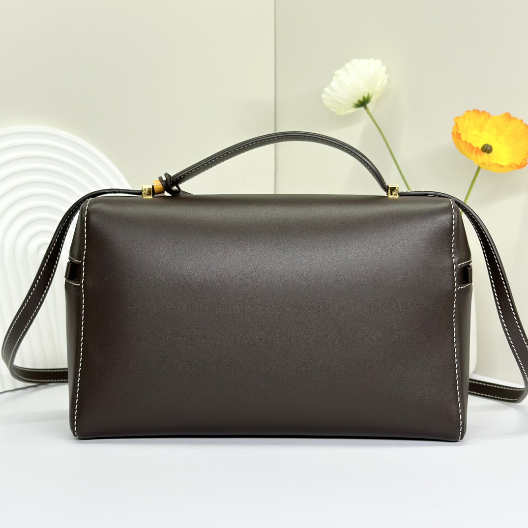 Loro Piana Extra Poket L19 cowhide