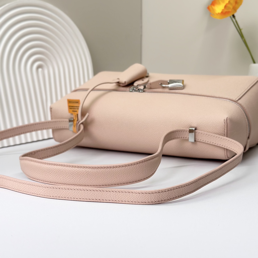 Loro Piana Extra Poket L19 cowhide