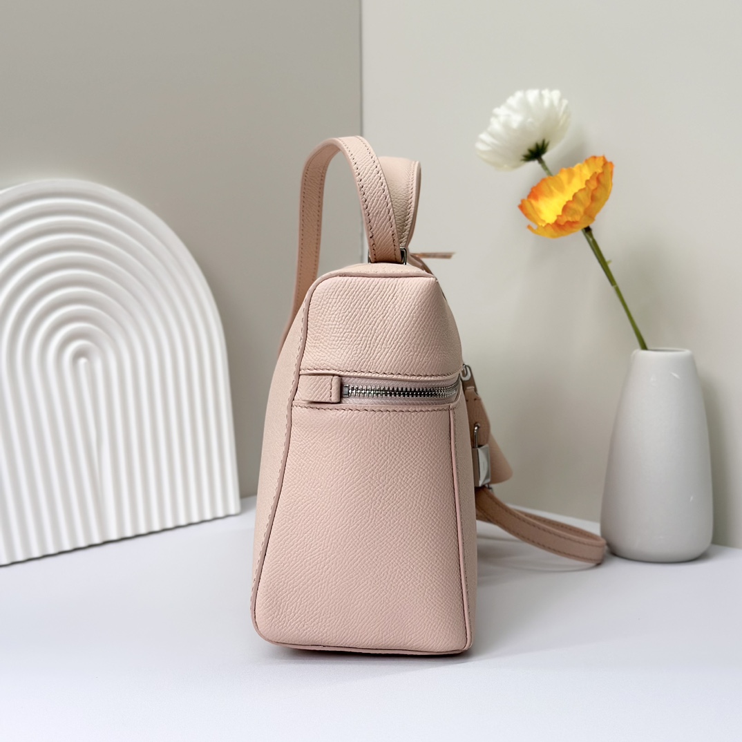 Loro Piana Extra Poket L19 cowhide