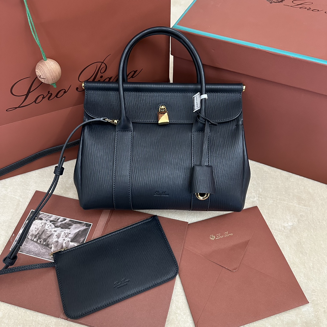 Loro PianaLoro piana Loom L25-L32 cowhide