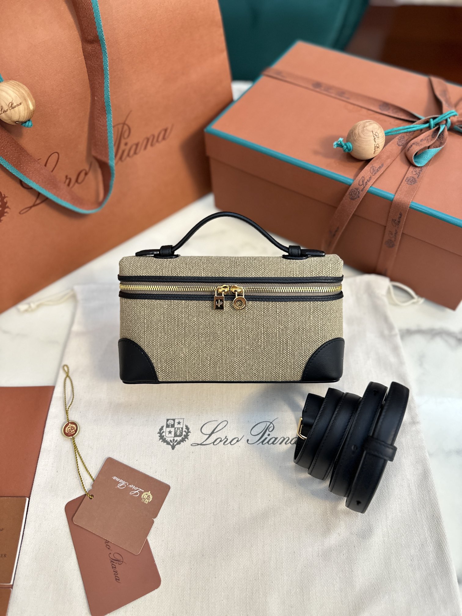 Loro Piana Extra Poket L19 Canvas + cowhide