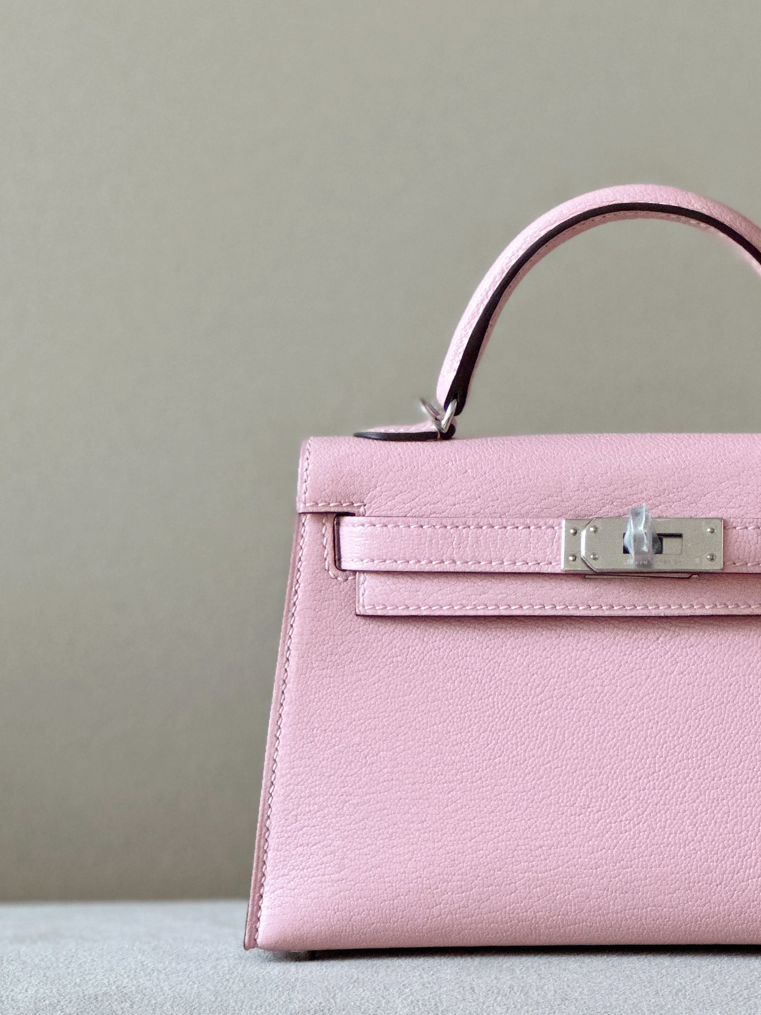 Hermes Mini Kelly  #U5 Rose Sakura Goatskin