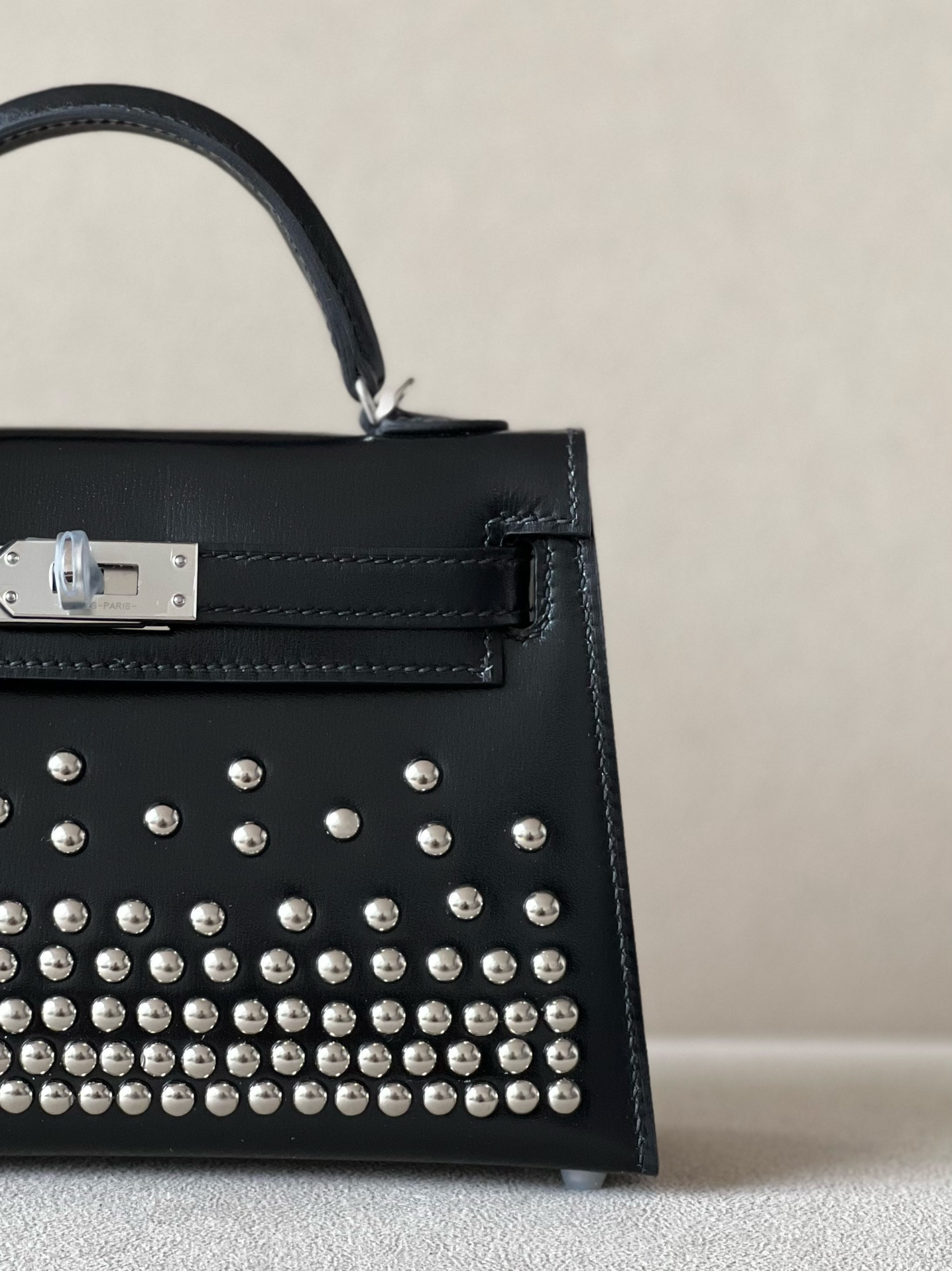 Hermes Studded Mini Kelly #89 Nolr Box