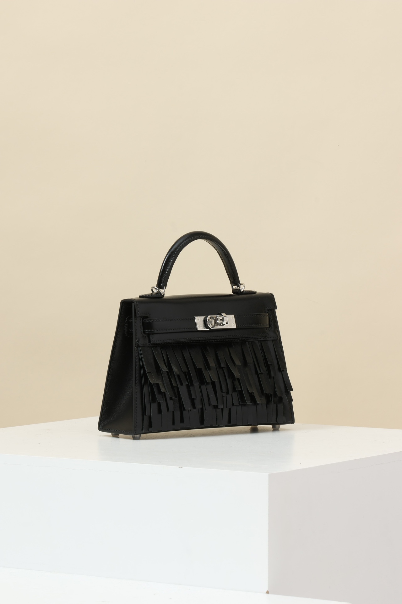 Hermes Tadelakt Kelly #89 Nolr  Cyclamen 25cm