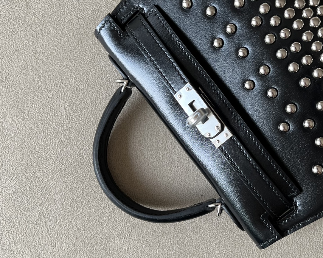Hermes Studded Mini Kelly #89 Nolr Box