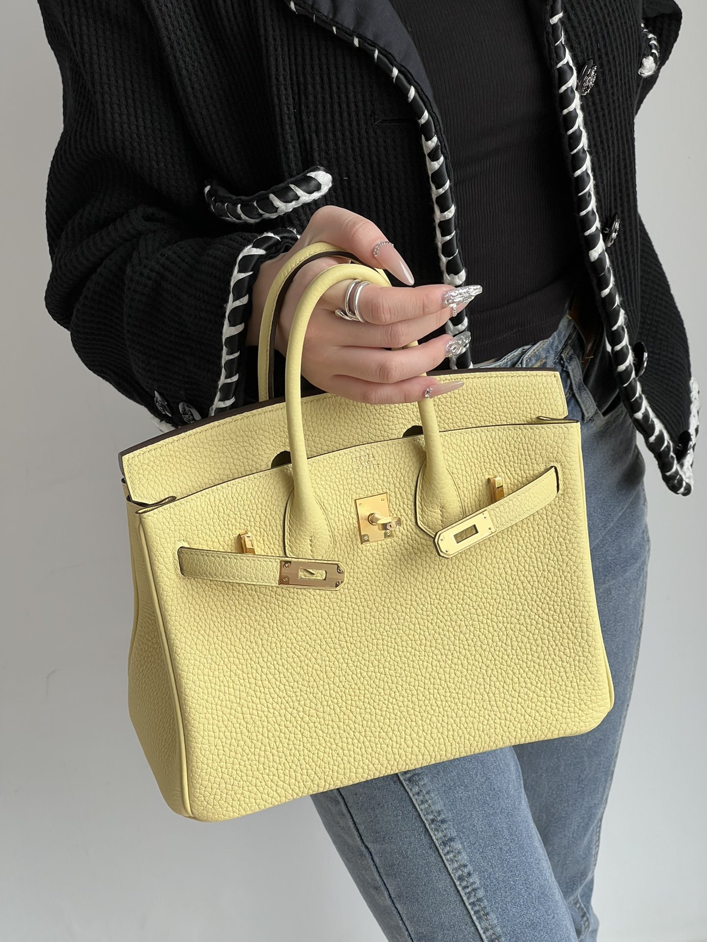 Hermes Birkin ##1Z Jaune poussin 25-35cm TOGO