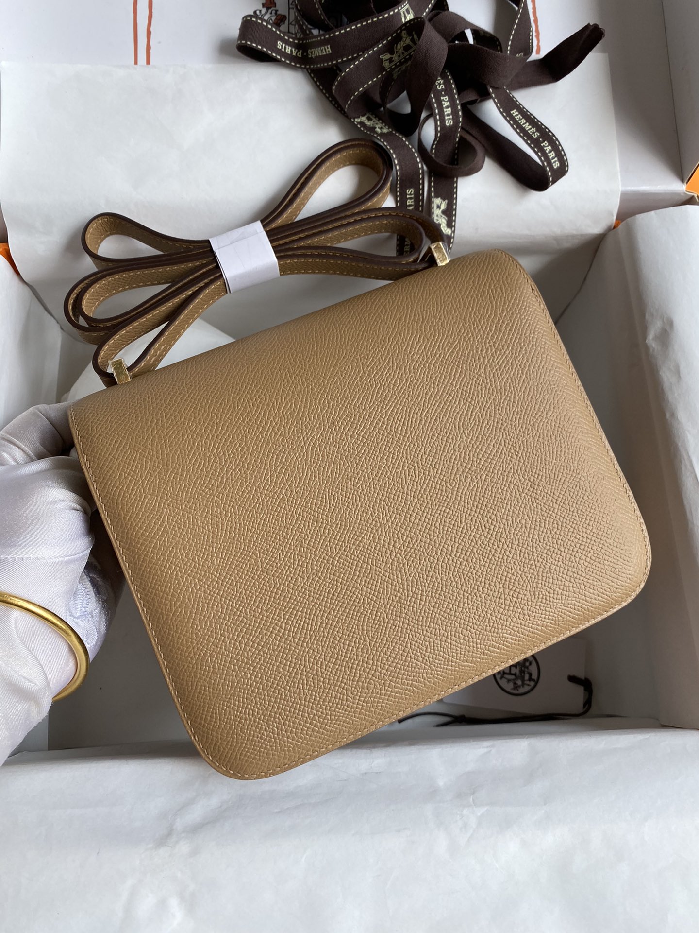 Hermes Constance #0M Chai 19-24cm Epsom