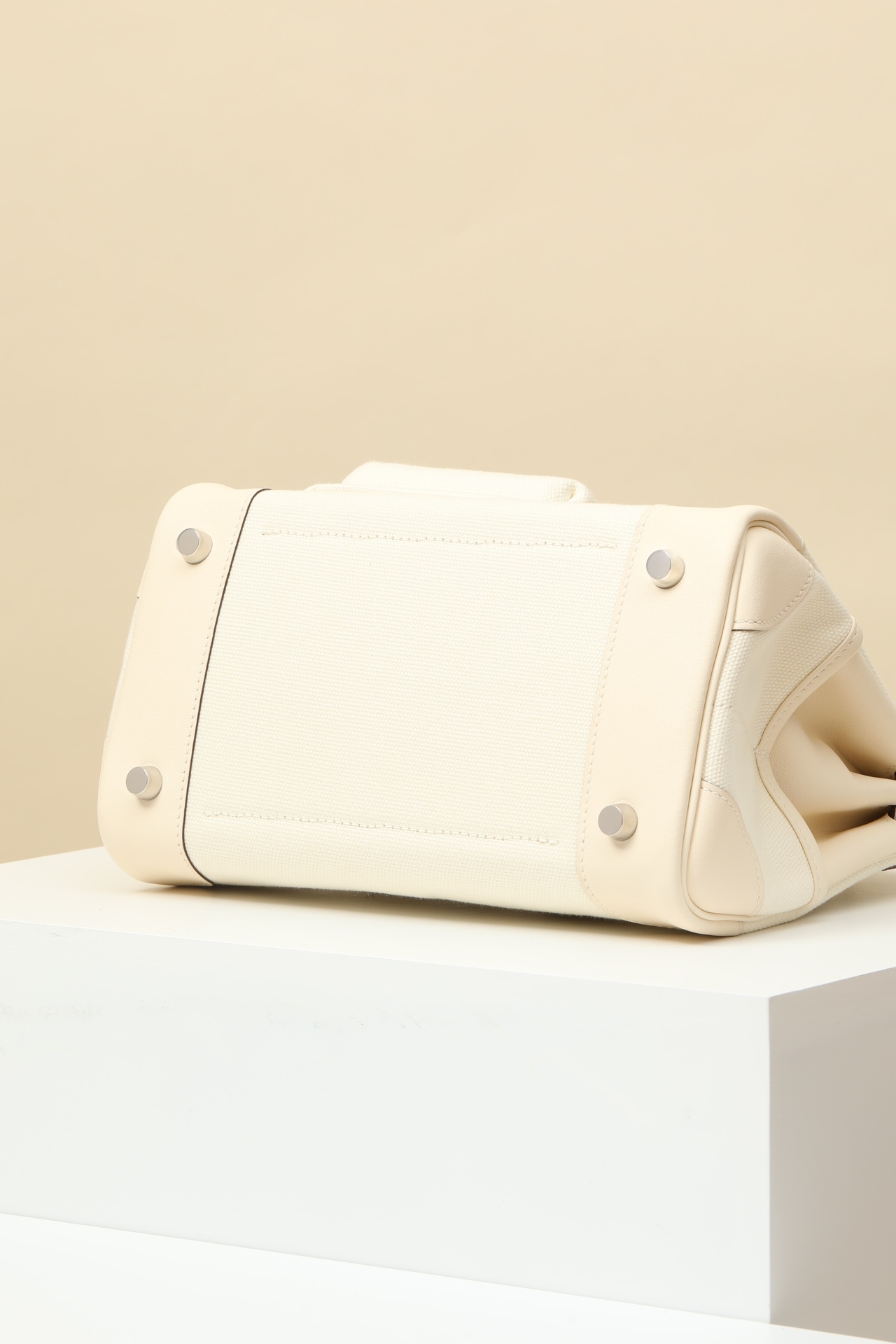 Hermes Cargo #10 Craie Canvas with Swift