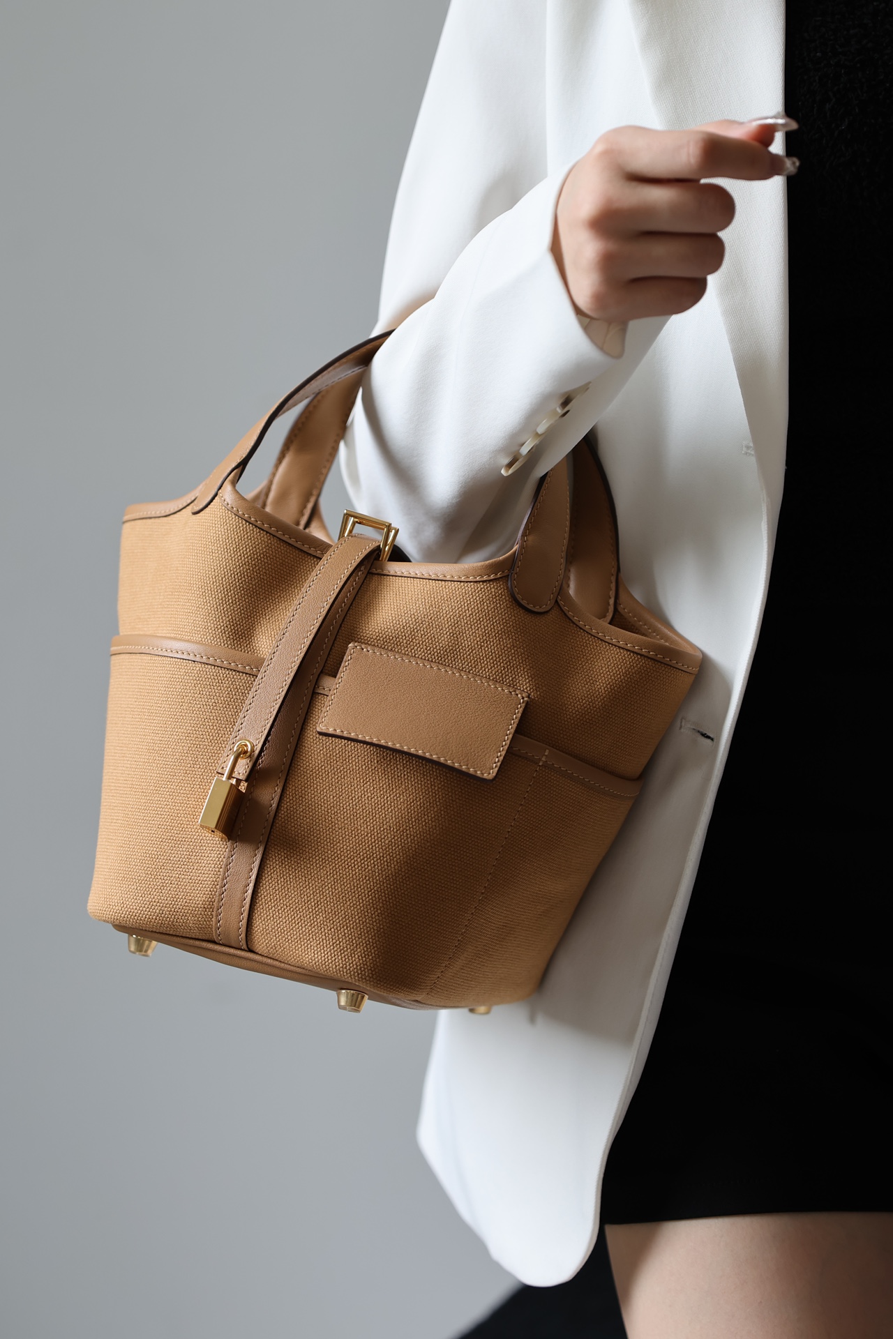 Hermes Picotin #0M Chai18-22cm Canvas