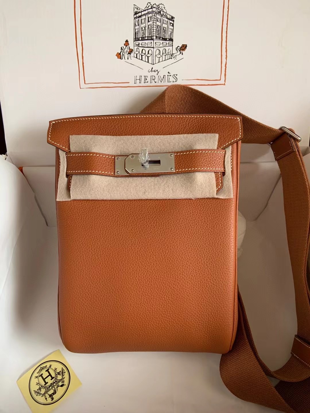 Hermes HAC a dos #37 Gold Togo 26cm