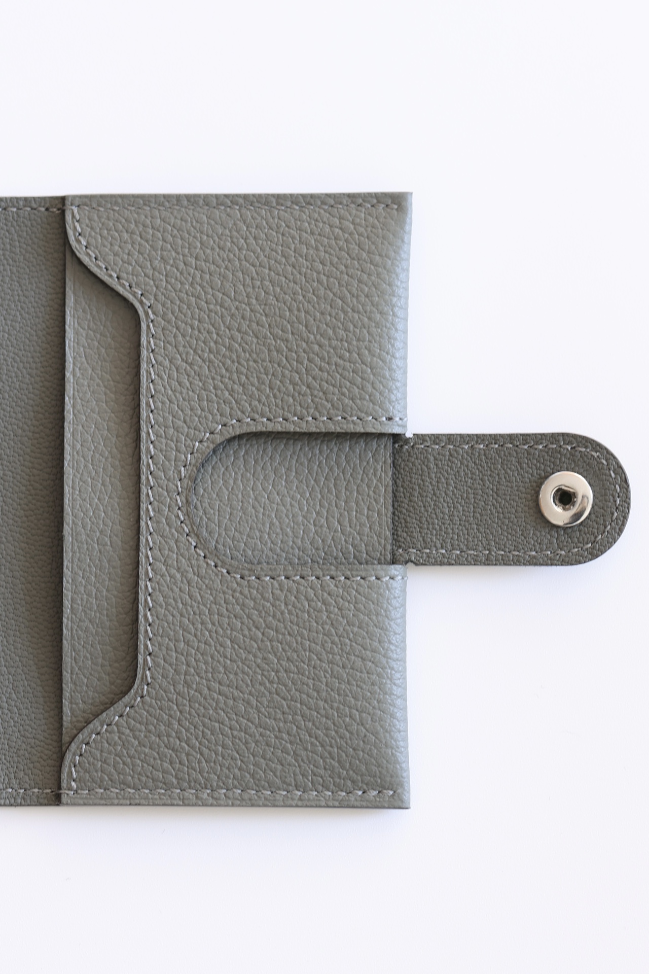 Hermes #0L Gris Meyer 10.5cm Evergrain Franc hardware Wallet