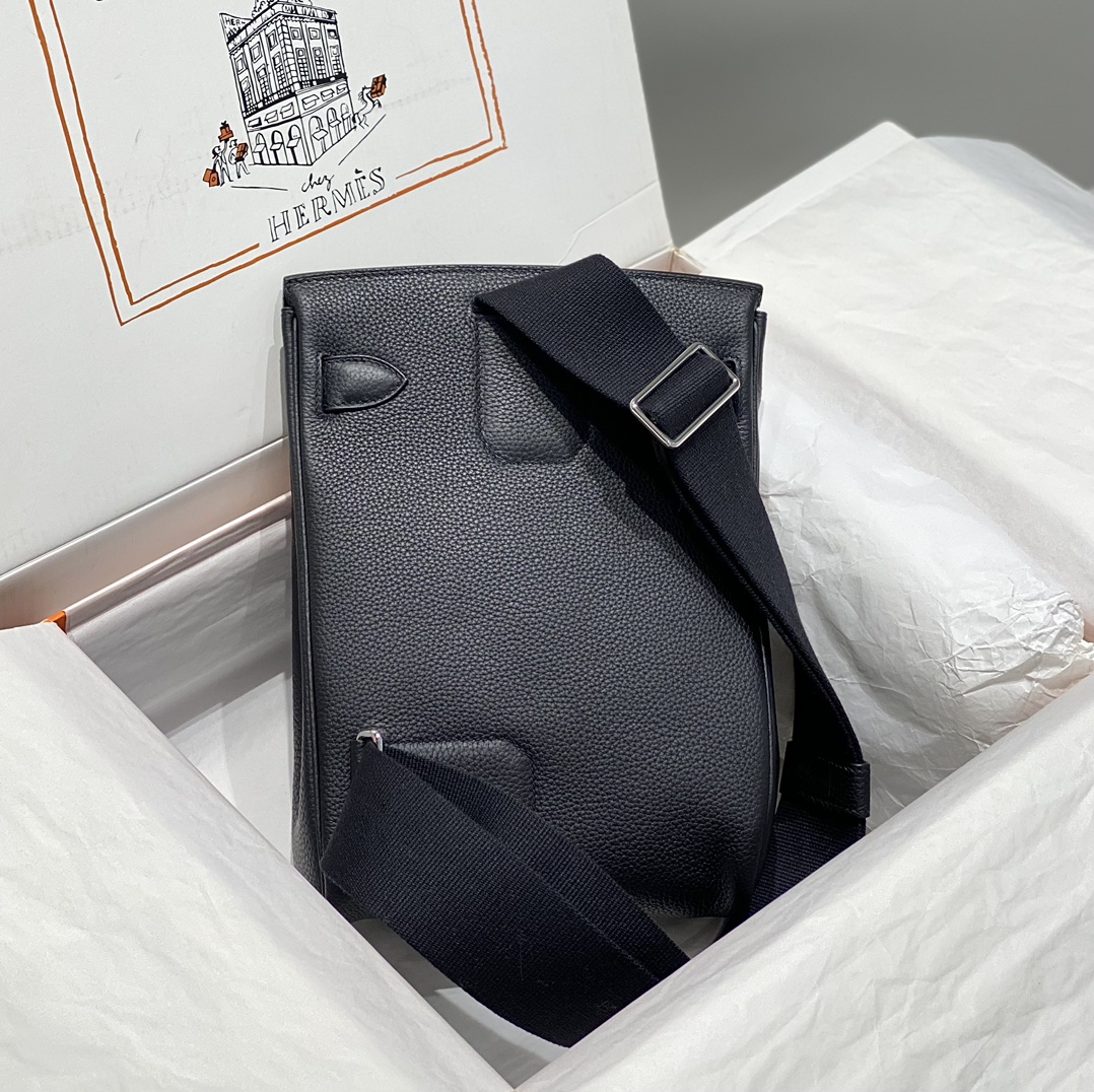 Hermes HAC a dos #73 Blue Sapphire Togo 26cm