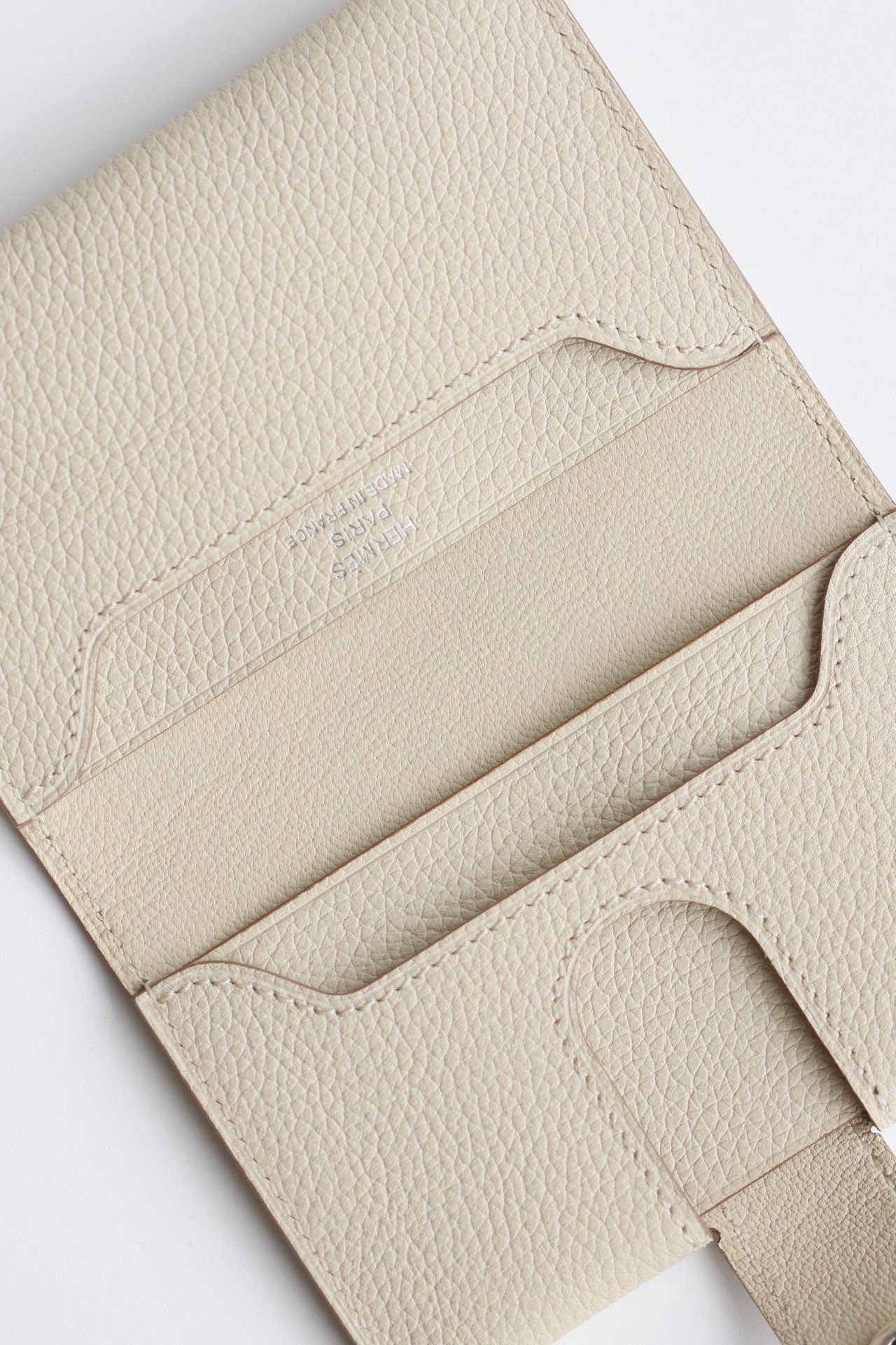 Hermes #10 Craie 10.5cm Evergrain Franc hardware Wallet