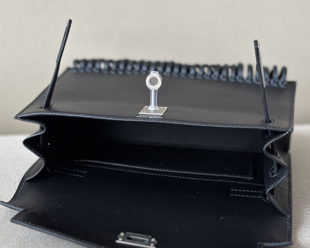 Hermes Kelly Danse #89 Noir 22cm Swift