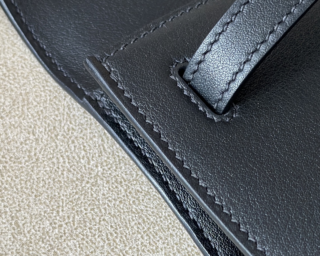 Hermes Kelly Danse #89 Noir 22cm Swift