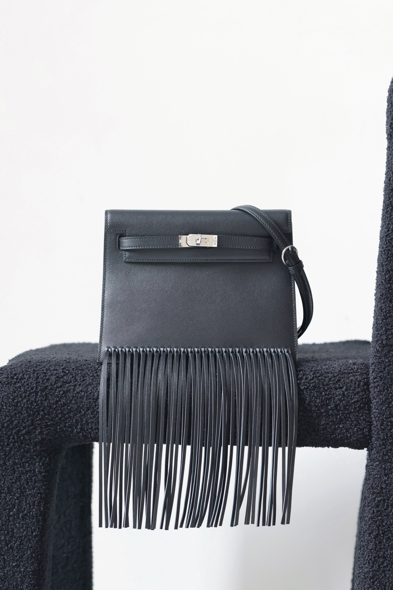 Hermes Kelly Danse #89 Noir 22cm Swift