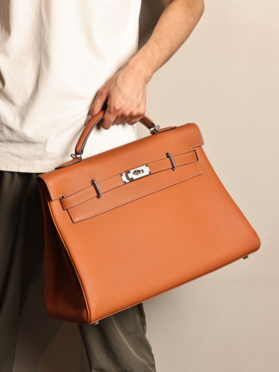Hermes Kelly Maxi #37 Gold 42cm TOGO