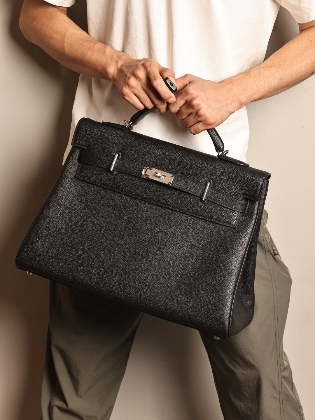 Hermes Kelly Maxi #89 Noir 42cm TOGO